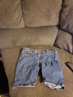 Shorts size 14