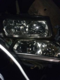 Chevy 2007 Headlights