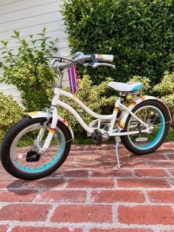 Electra Kids 16” Rainbow Bike