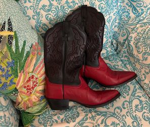 Boots-Ariat Heritage Western Rodeo Size 7B