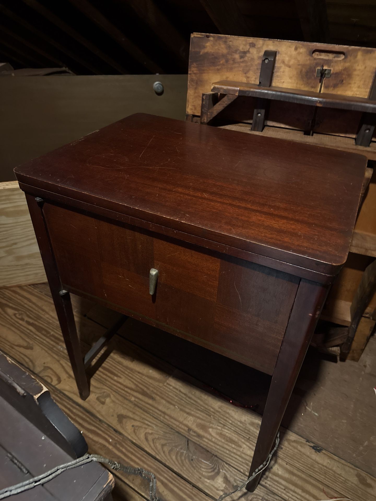 Necchi Supernova W Parts & Wood Table