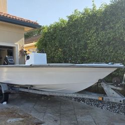 17 Ft Boat.