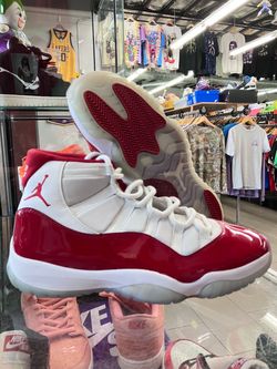 Air Jordan 11 Retro Cherry
