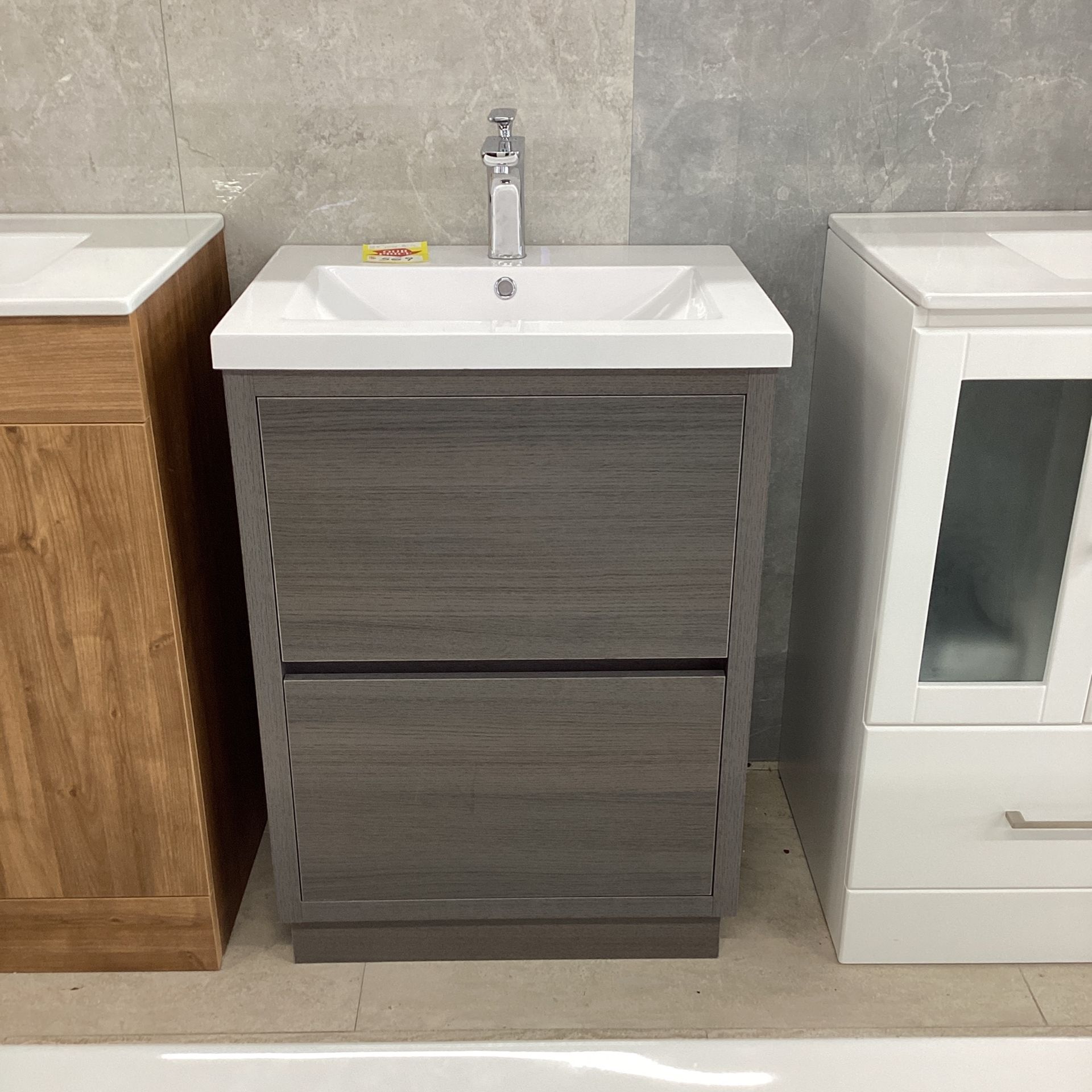 24” Bathroom Vanity Fully Assembled Solid Wood Soft Closing Drawer