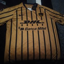 Pumas Jersey Size XL