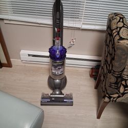 Dyson  Ball animal 3 Upright  Vacuum 