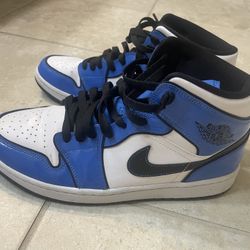 Jordan 1’s- White and Blue Size 9.5