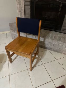 6 Chairs  $10 OBO