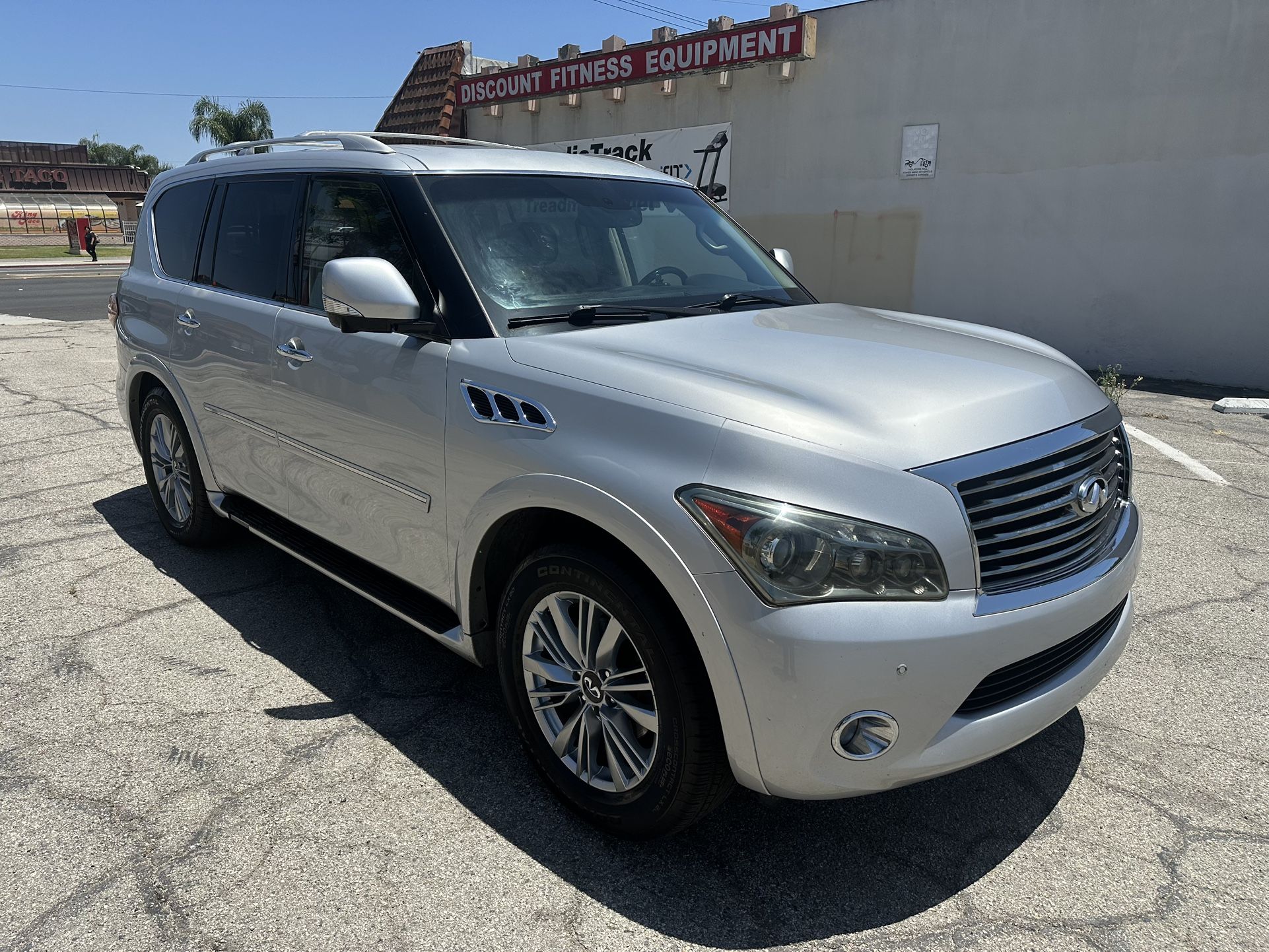 2011 Infiniti Qx56
