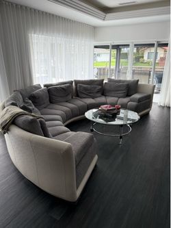 Carlo Perazzi Curved Sectional Sofa 13’ – Excellent Condition – Modern Designer Piece