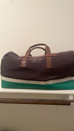 Fossil duffel bag