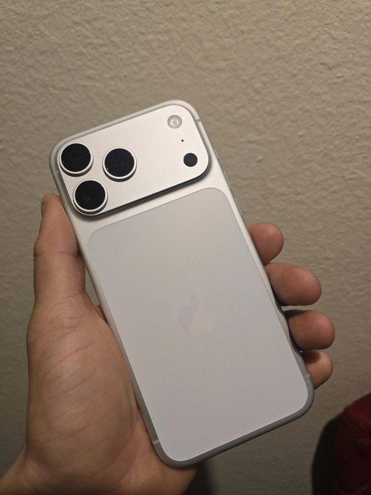 iPhone 17 Pro Max 1TB