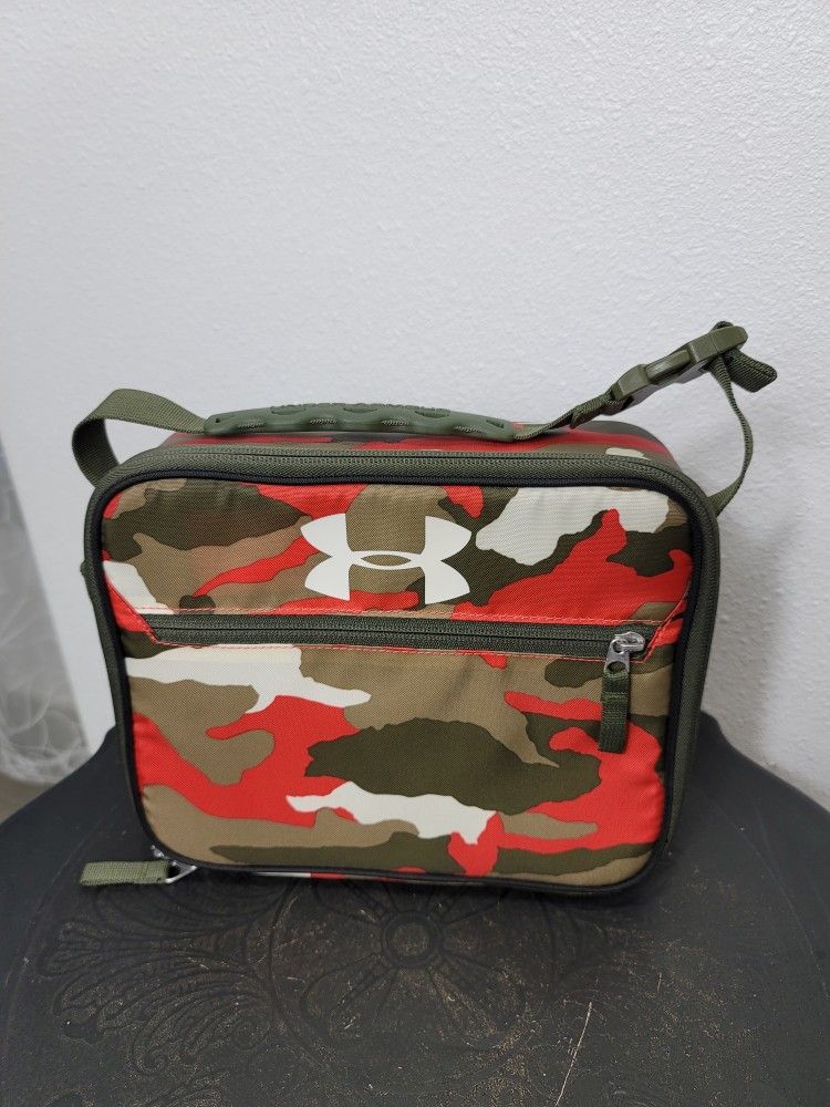 Under Armour Scrimmage Lunch Box