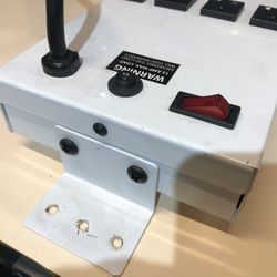 Heavy Duty Surge Protector With Multiple Plug