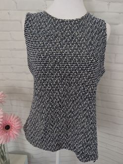 Ann Taylor sleeveless top size M