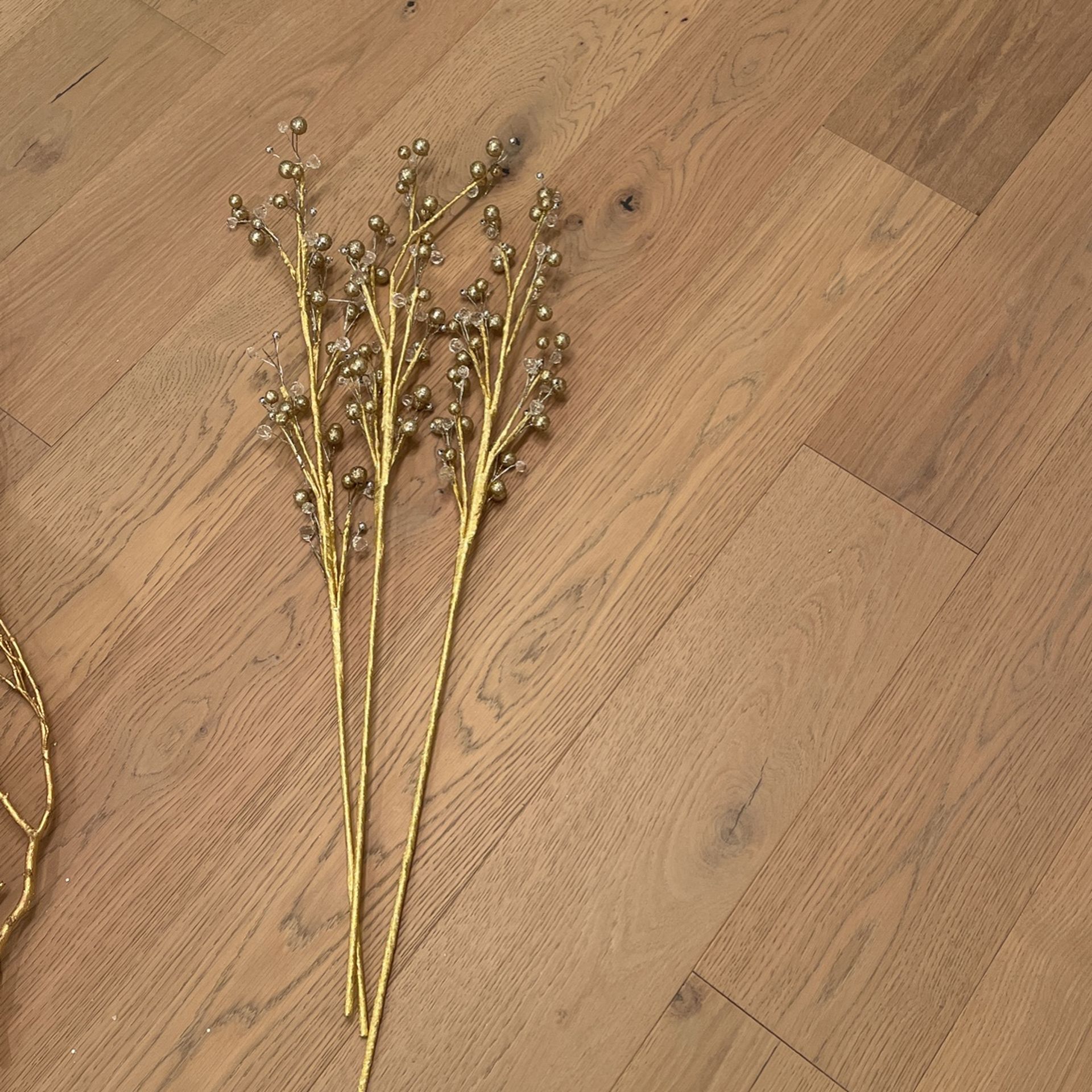 Gold Branches With Crystals