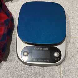 Kitchen scale - Up to 5000g (11 lbs)