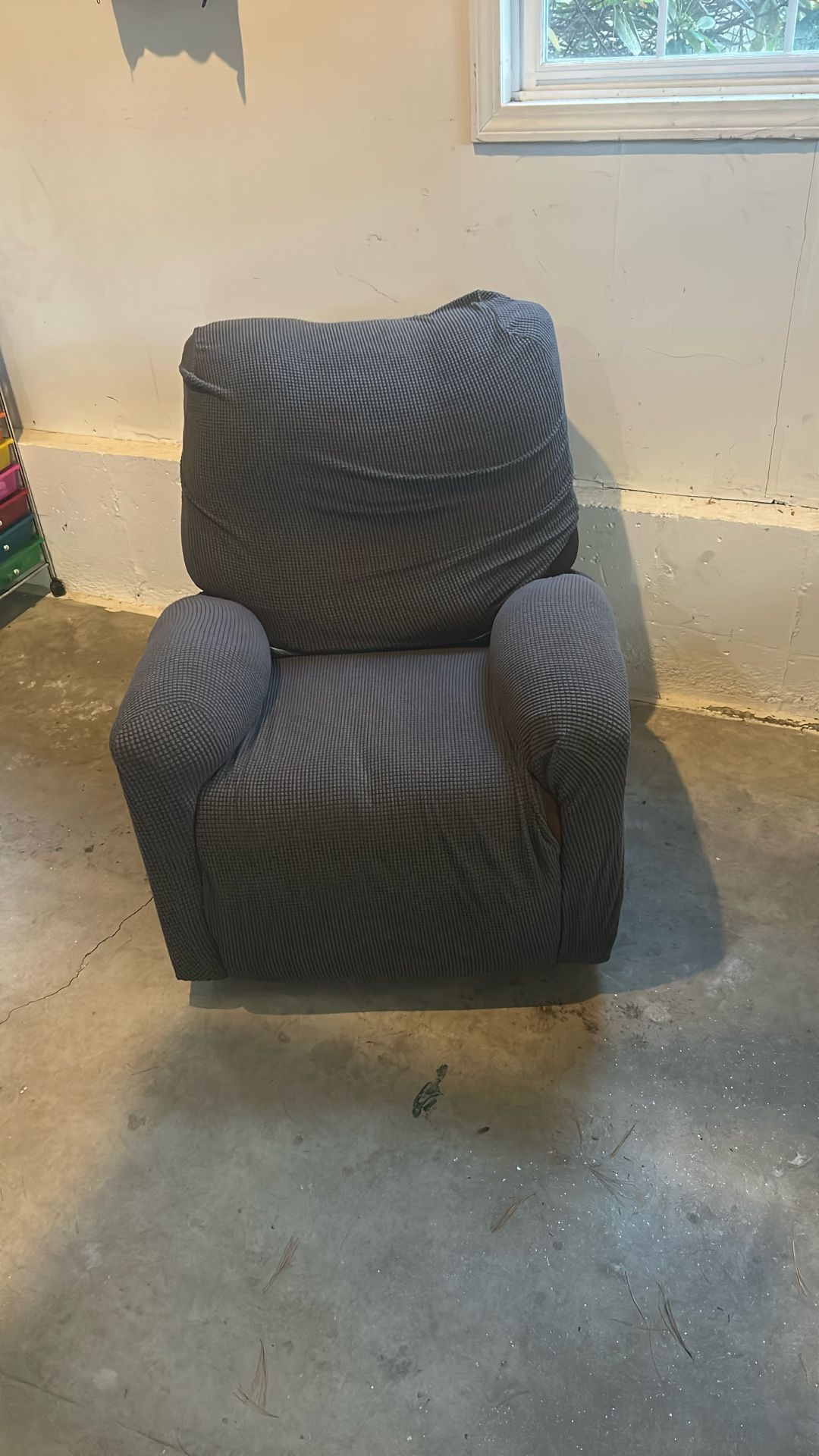 Recliner Rocker - Free