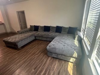U shaped sectional
