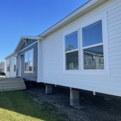 Mobile Home For Sale / Free Skirt When U Buy / Text Me Now