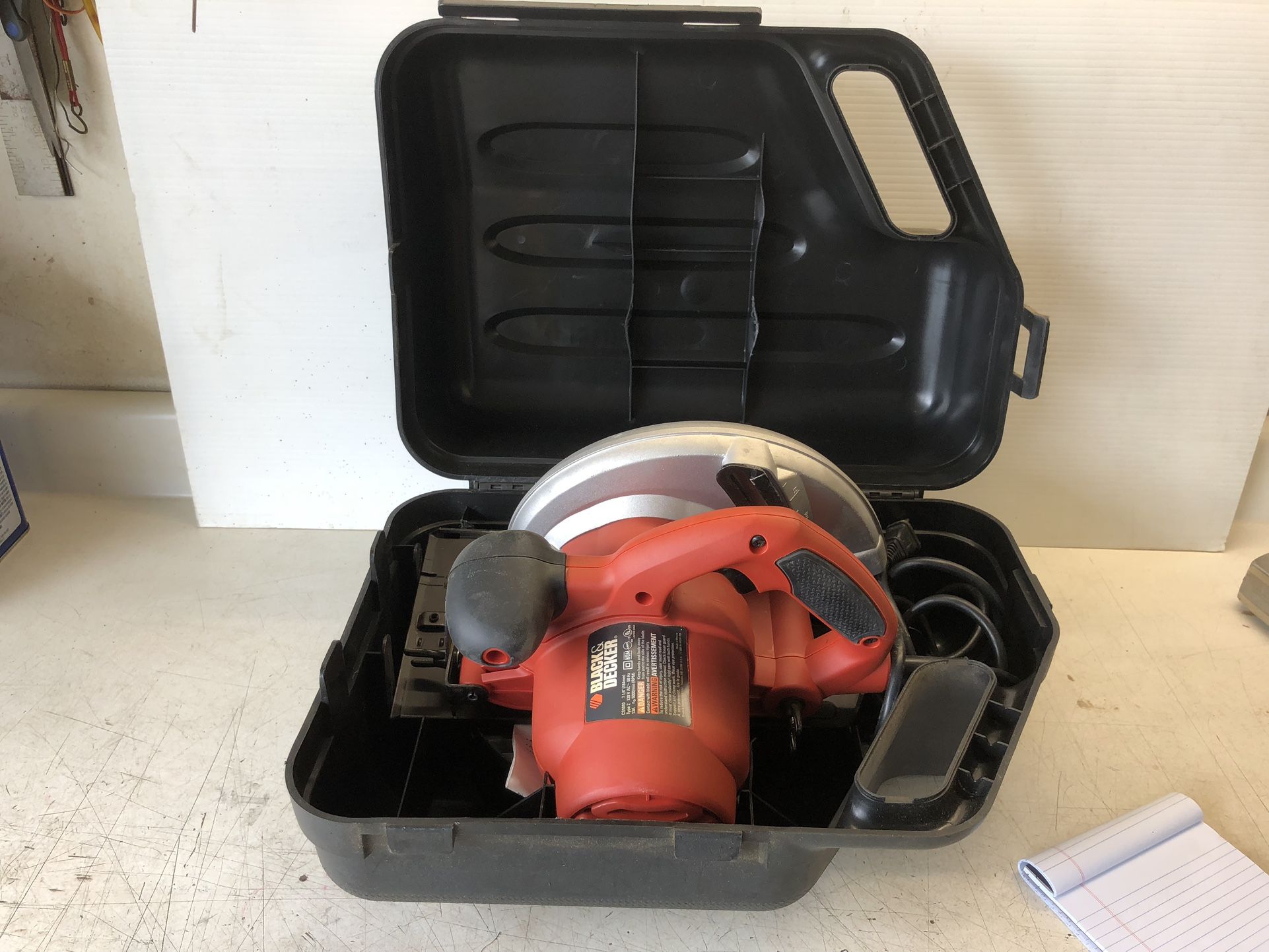 Circular Saw 7 1/4” Black And Decker 
