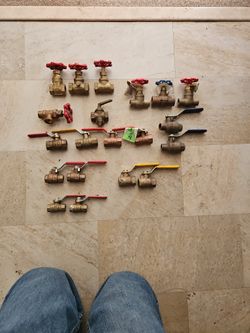 Brass Shutoff Valves Treaded/sweat Various Sizes