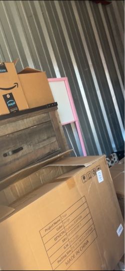 Selling storage unit