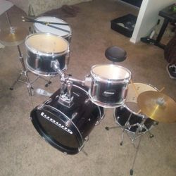 Ludwig Drum Set