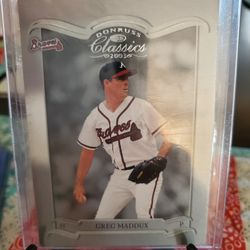 Greg Maddux 03 Donruss Classics Promo Baseball Card 