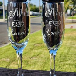 Mr & Mrs Champagne Glasses 