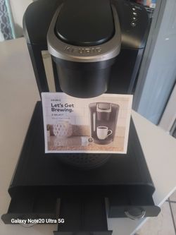 Keurig K-Select Coffee Maker w/ 24 KPod Storage