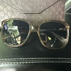 Women’s Authentic Gucci Sunglasses 