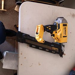 Dewalt nail gun