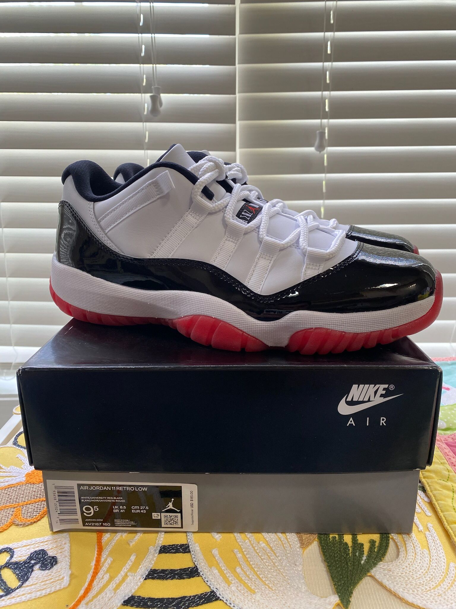 Jordan 11 Concord Bred Size 9.5 BRAND NEW DS