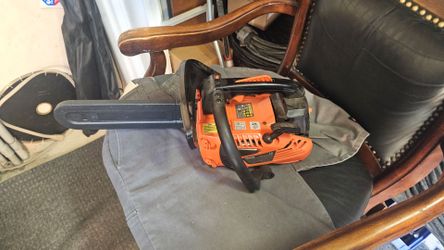 Chainsaw Vevor.
