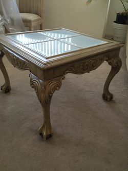 End table