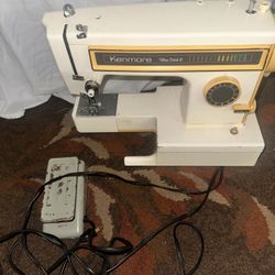 Kenmore Ultra Stitch 8 Sewing Machine