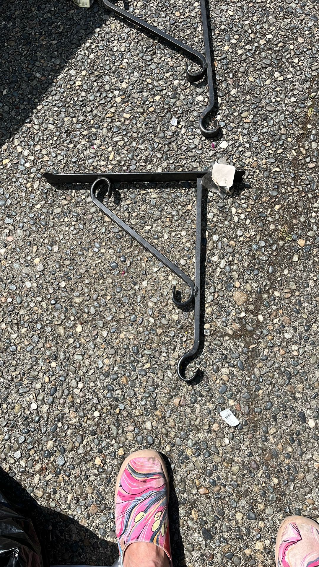 Basket hangers