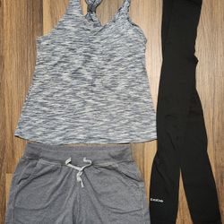 Womens Sz M Workout/Athletic Lot