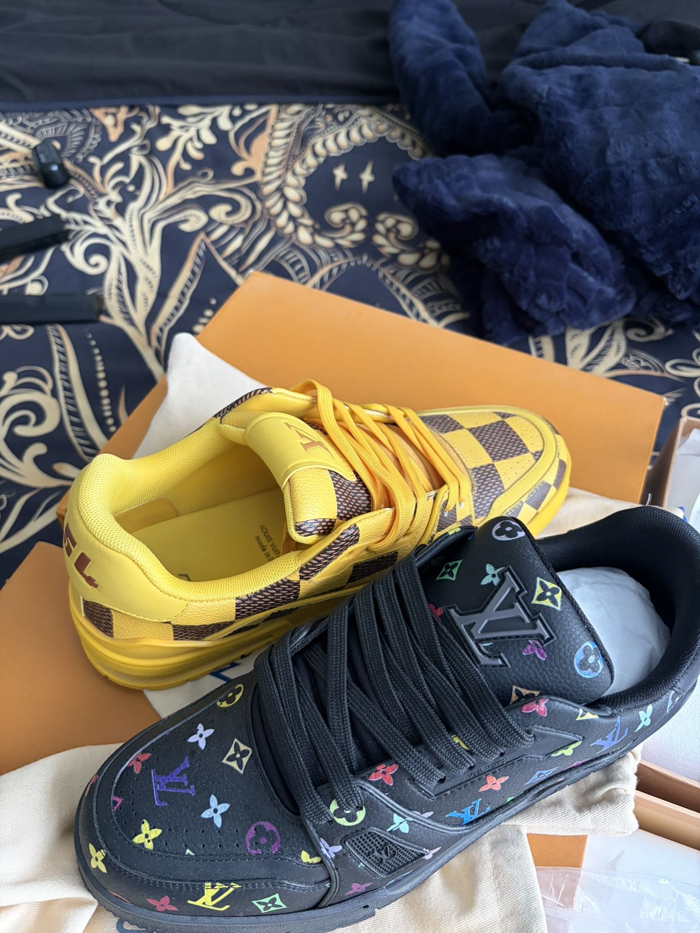 Luxury Sneakers Bundle Size 11 Men 400