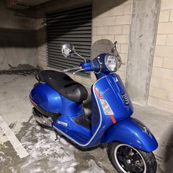 2015 Vespa 300 gtv