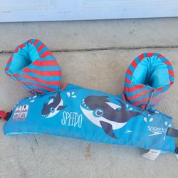 Kids life Jackets $10each