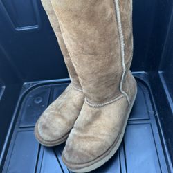 Women’s UGG Tall Boots 