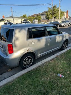 2010 Scion XB