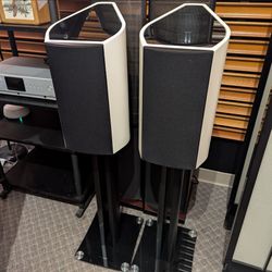 Sonus Faber Venere 2.0 Speakers