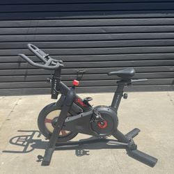 Echelon Connect Sport Indoor Cycling Exercise Bike