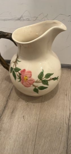 Franciscan Desert Rose Ceramic Pitcher -64 oz large