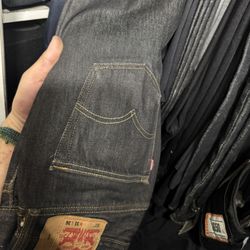 33X36 Black 501 Levi’s 