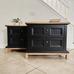 Pair of Black and Natural Wood Nightstands, Endtables, lamp tables, Sidetables