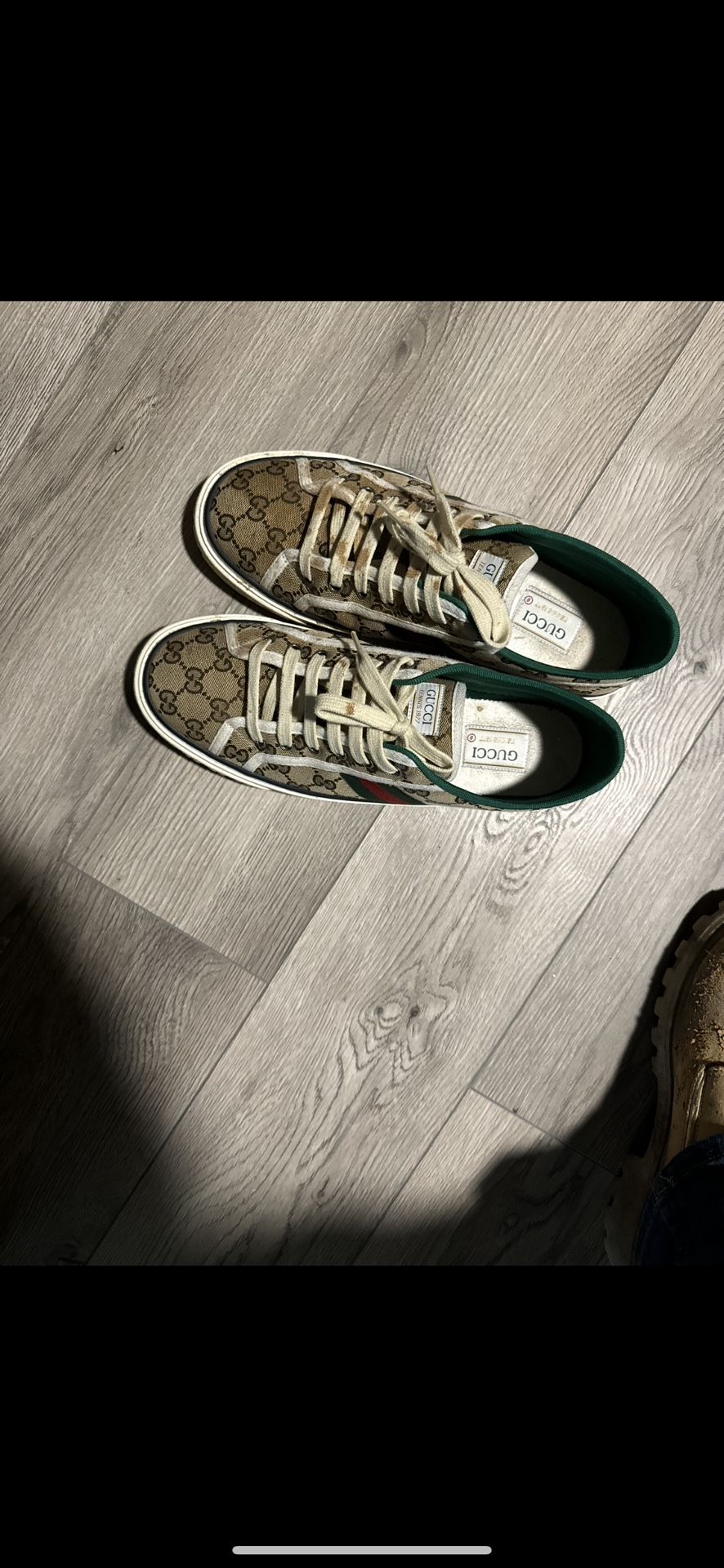 Gucci Shoes 9.5